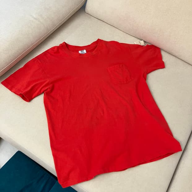 90s hanes pocket tee (single/usa)
