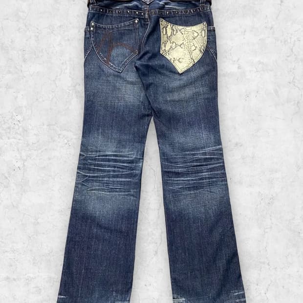 니콜 클럽 포 멘 nicole club for men 데님 삽니다.