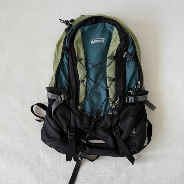 콜맨(Coleman) 30L 백팩
