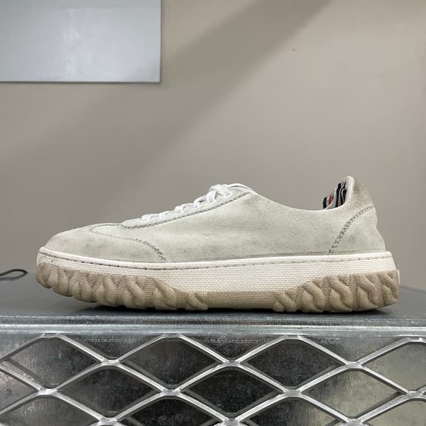 톰브라운 스웨이드 스니커즈 eu40 (gr-4709)