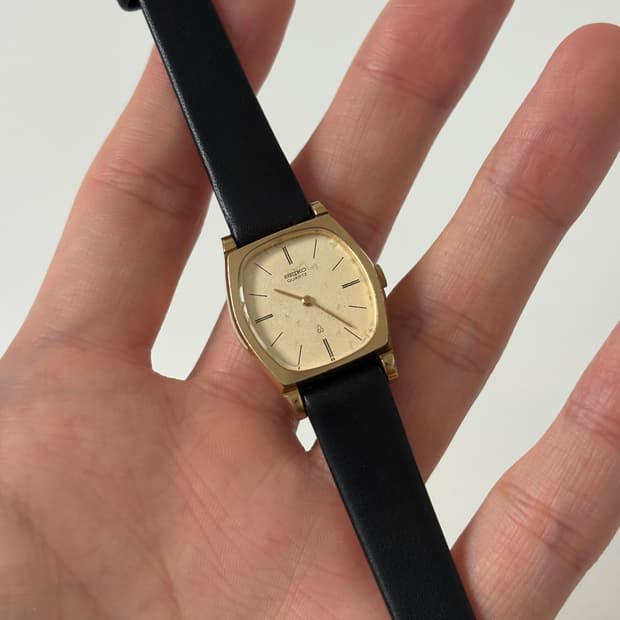 1970s Gold Square Ladies Quartz