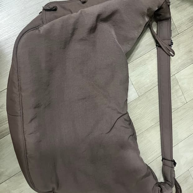 르메르 게임백 라지 더스티핑크