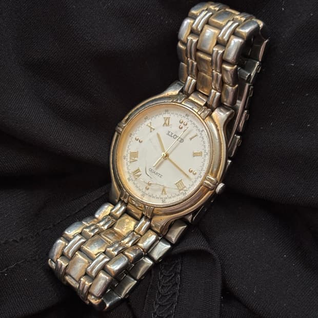 vintage lloyd metal watch line