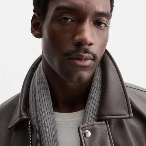 자라 페이크 레더 브라운 자켓