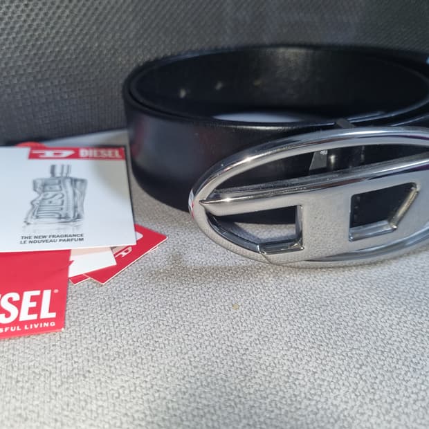 디젤 로고 블랙 가죽 벨트 75/30