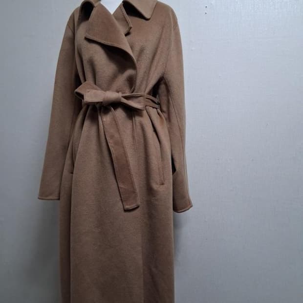 유니클로 소털 카멜 베이지 핸드메이드 울롱코트 7788 