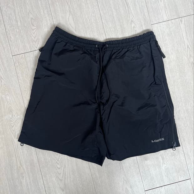 로어즈 반바지 블랙