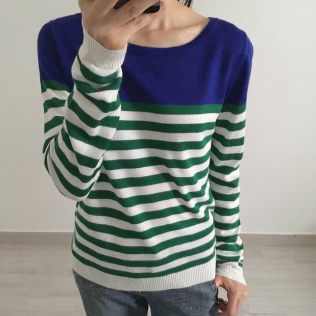 color stripe knit