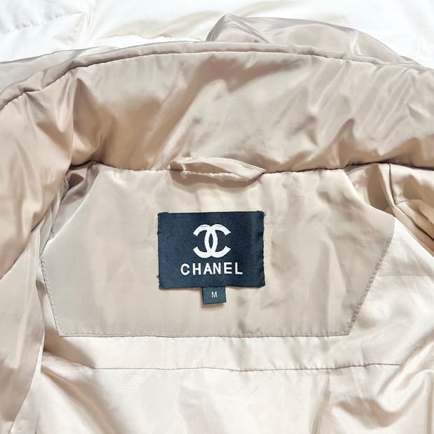 ((조건부덤)) 러블리한 오리털패딩 m사이즈/프릴장식/상태최상