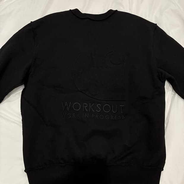 칼하트 웍스아웃 WORKSOUT SWEATSHIRT