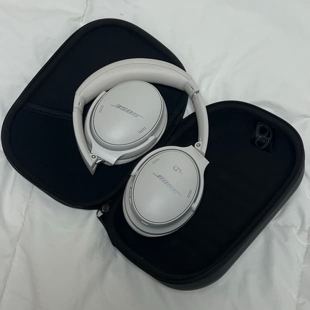 보스 BOSE QC 헤드폰 화이트 스모크