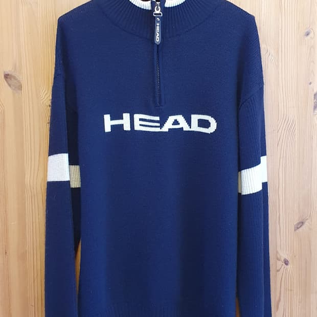 100.HEAD 터틀 니트