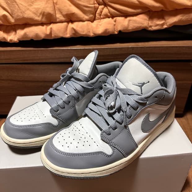 260) 조던 1 로우 스텔스 앤 화이트