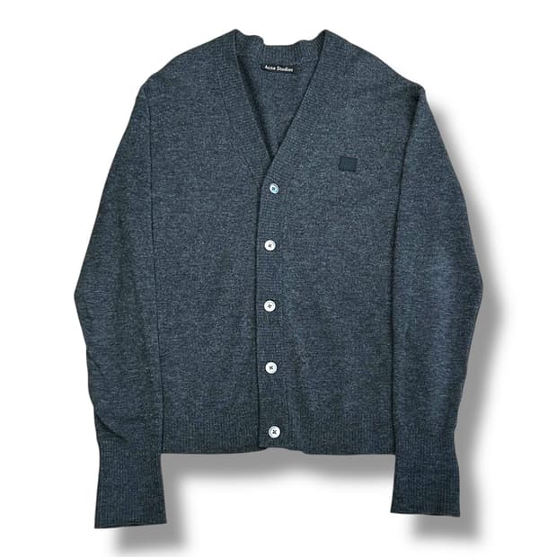 Acne Studios 페이스 로고 챠콜 울 가디건