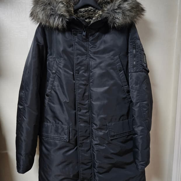 캘빈클라인진 헤비 롱 다운 파카 M(100)