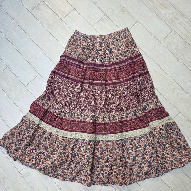 써스데이아일랜드 에스닉 스커트 치마