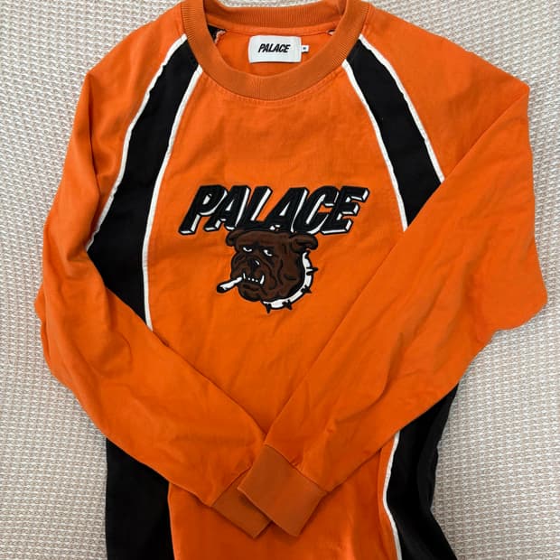 팔라스 맨투맨 M