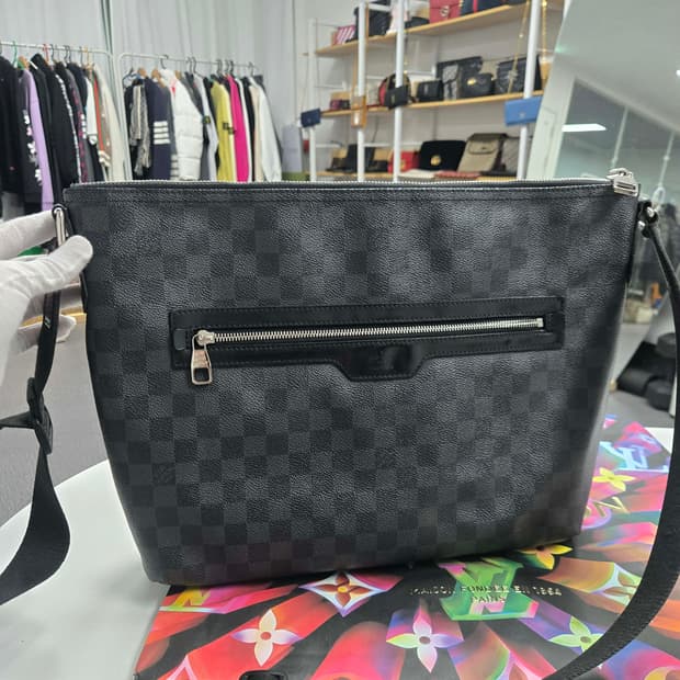 [50%세일] 루이비통 다미에 크로스백