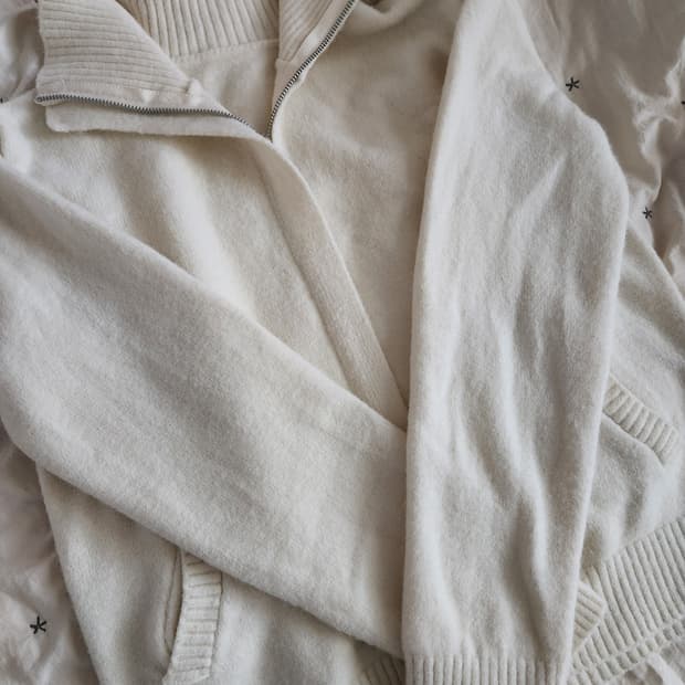 보세 투웨이 하프집업 니트