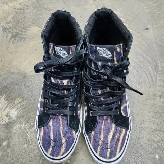 반스오프더월 하이탑 240