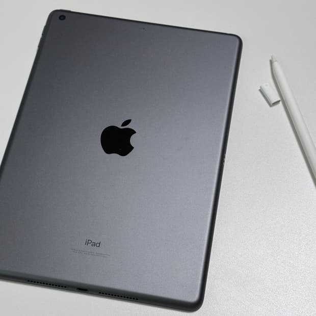 아이패드 8세대 32기가 wifi + 애플펜슬 1세대