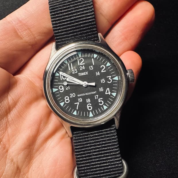 타이맥스 MK1 카키필드 스틸 케이스 36mm 한정판 쿼츠 시계 판매