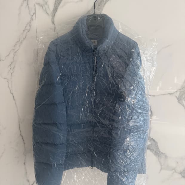 Cp컴퍼니 크롬R/이동휘 패딩/100