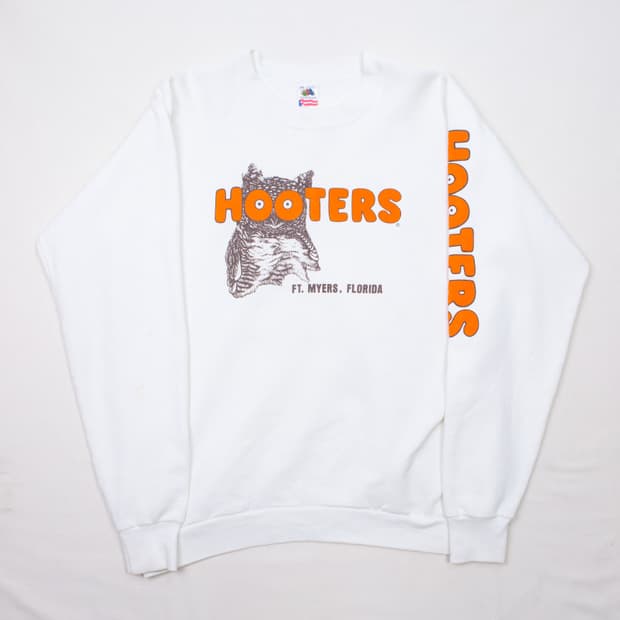 90s Hooters 스웻셔츠