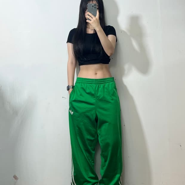 아디다스 초록 와이드 파이어버드 츄리닝바지 105