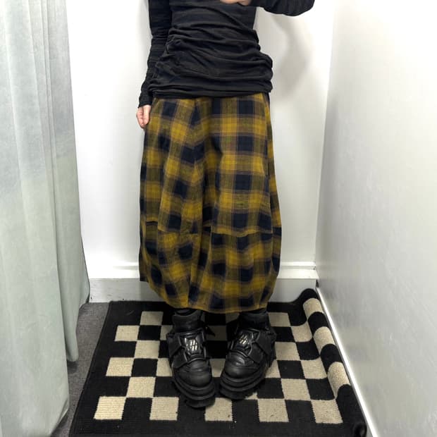 Antiqua 옐로우 네이비 체크 롱스커트