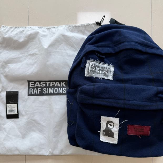 라프시몬스 이스트팩 08 패치백팩
