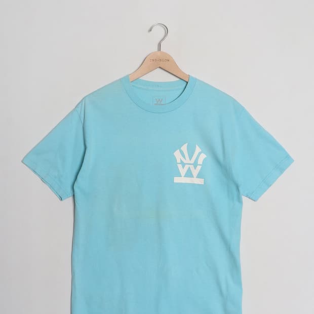  W N.Y.C Logo T-Shirts