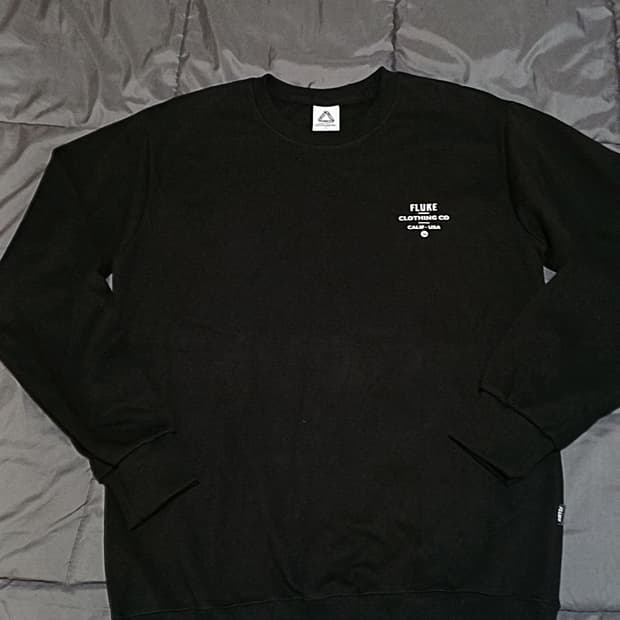 플루크 긴팔 실측100 가슴54 기장72