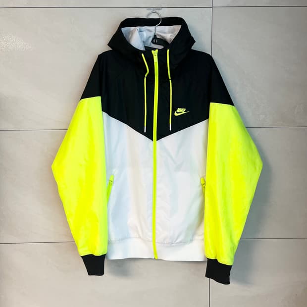 [해외/M] 나이키 NSW 윈드러너 후드 바람막이