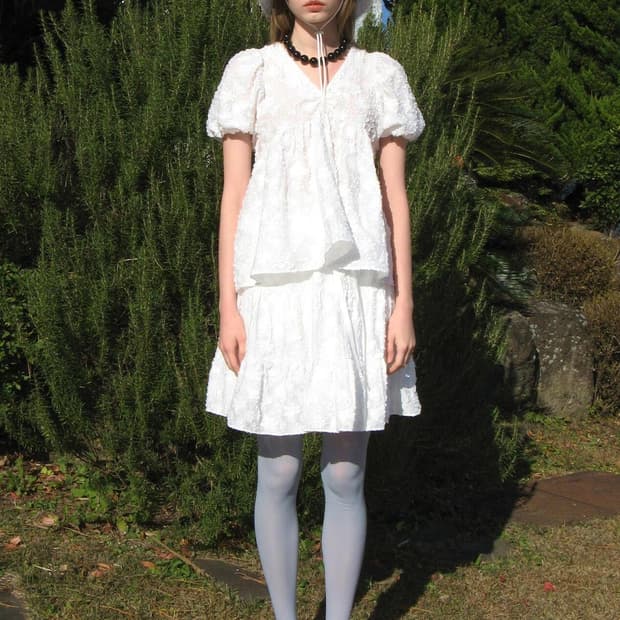 시눈 Jacquard Ribbon Blouse & frill skirt 