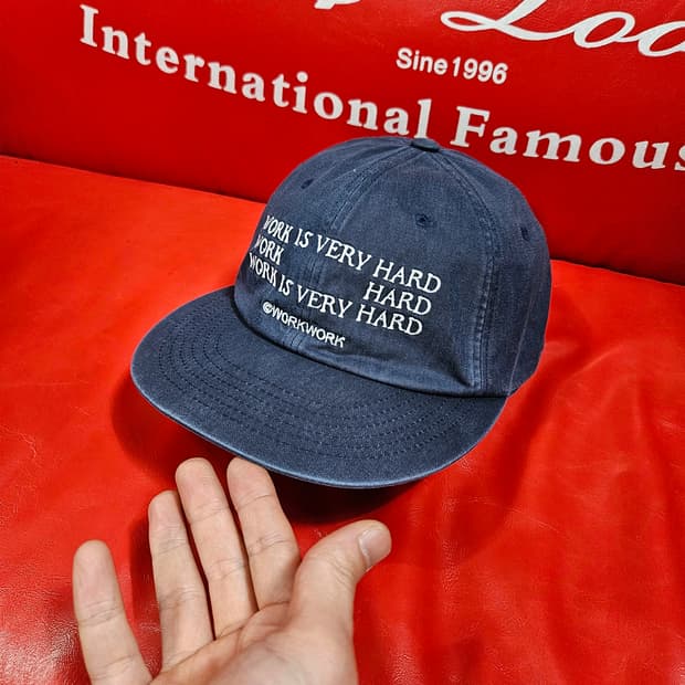 워크워크 레터링 네이비 코튼 볼캡 Free