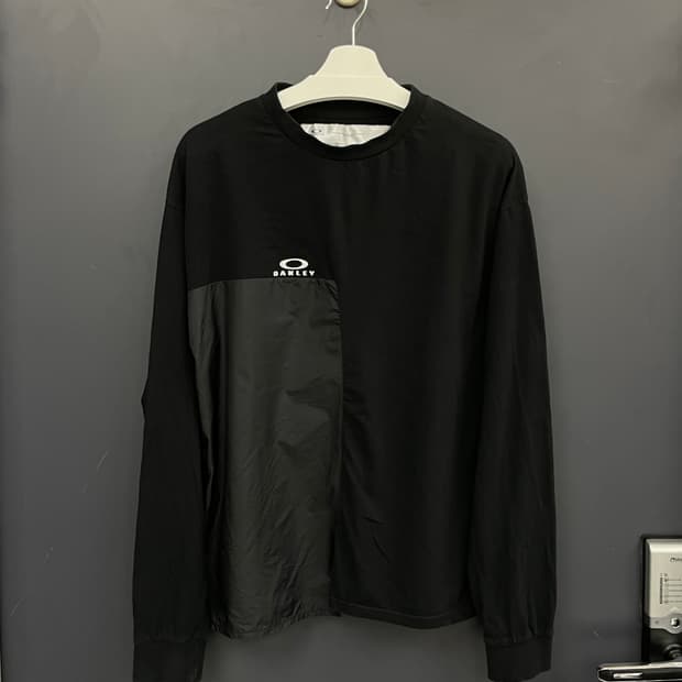 오클리 X 사무엘로스 롱슬리브