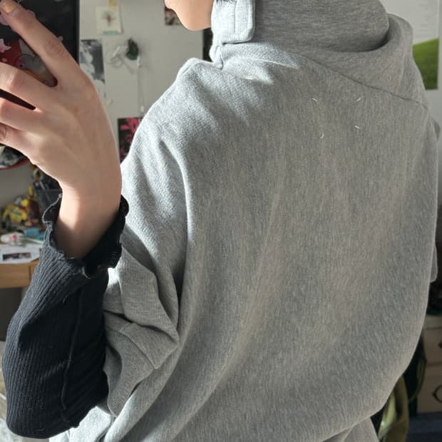 마르지엘라 어시매트릭 탑