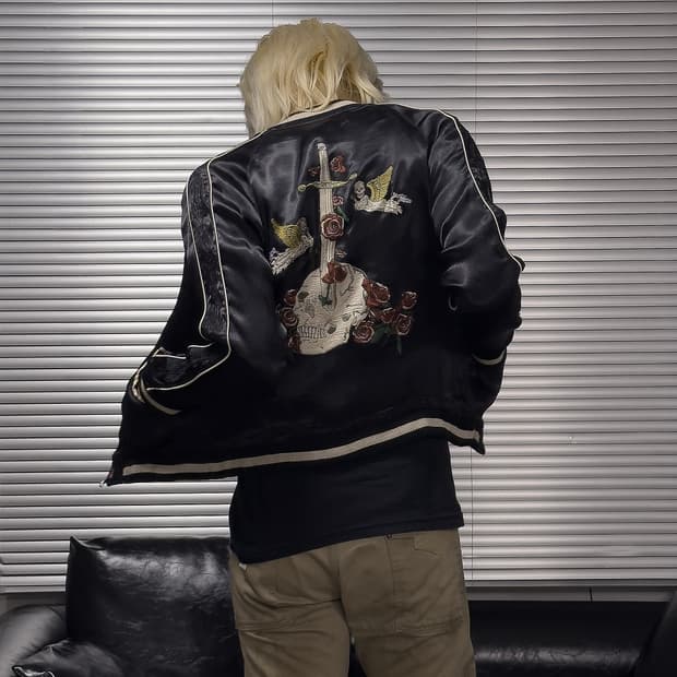 {Addiction} 00s Embroidery Rayon Skarjan