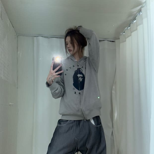 베이프 로고 애쉬그레이 후드집업