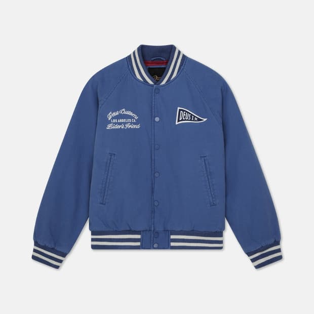 데우스 스타디움 자켓 s사이즈