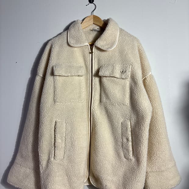 아디다스 베이지 보아 플리스 자켓