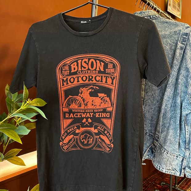 Bison motor city half TS