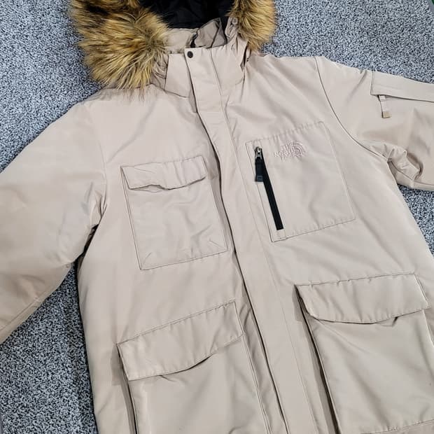 노스페이스 베이지 퍼 후드 점퍼