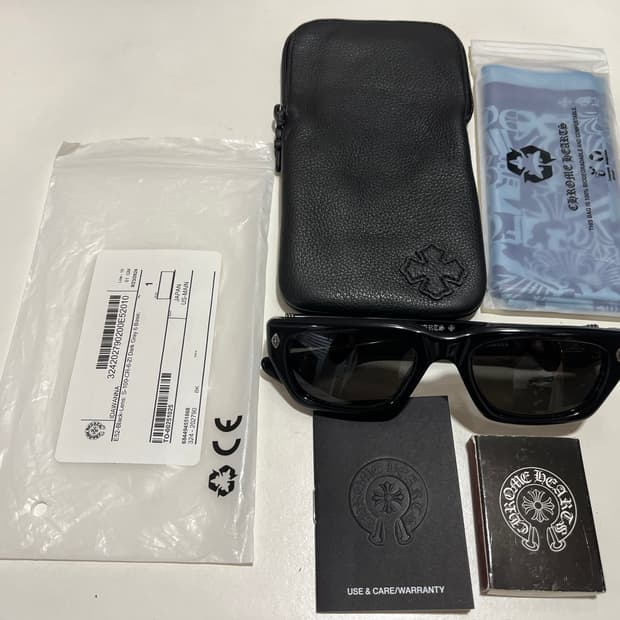 CHROME HEARTS IDAWANNA SUNGLASSES