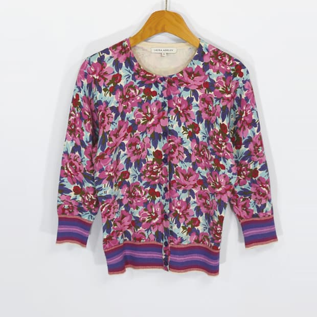 LAURA ASHLEY 플로럴니트가디건