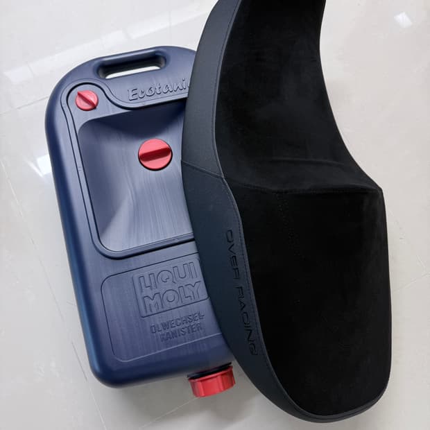 Z900RS 오버레이싱 스포츠라이딩시트 63-71-01