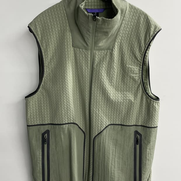 룰루레몬 하이킹 베스트