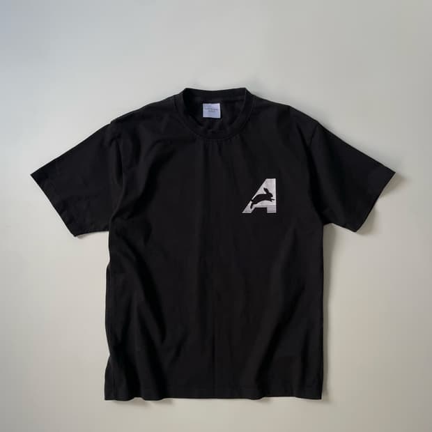 ADLV 티셔츠