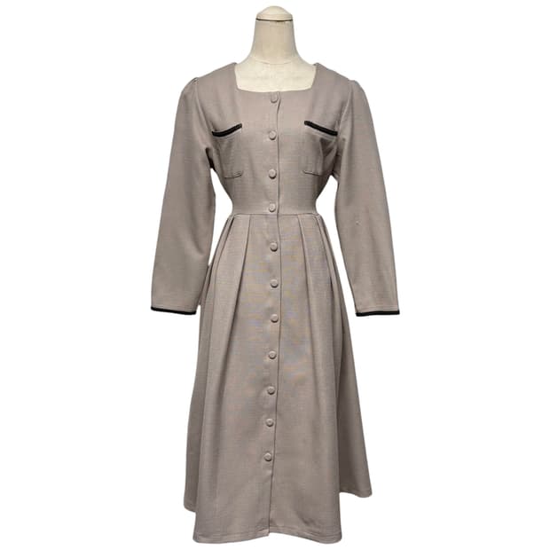 3843 베이지 스퀘어넥 하객룩 긴팔원피스